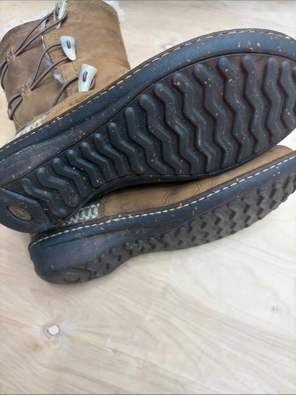 UGG boots chestnut